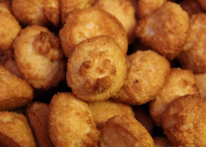 Patatas delfín en forma de buñuelos